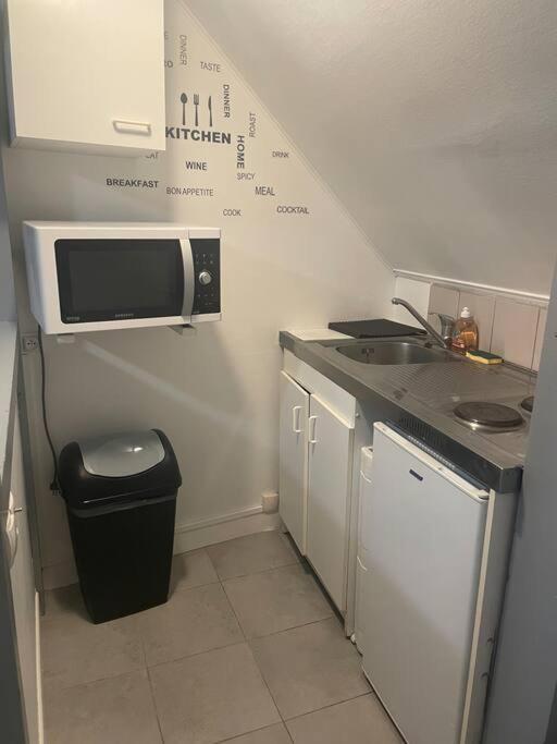 Appartement Cosy Centre Ville Мелён Экстерьер фото